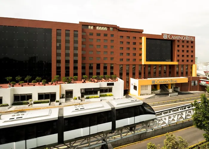Camino Real Aeropuerto Hotel